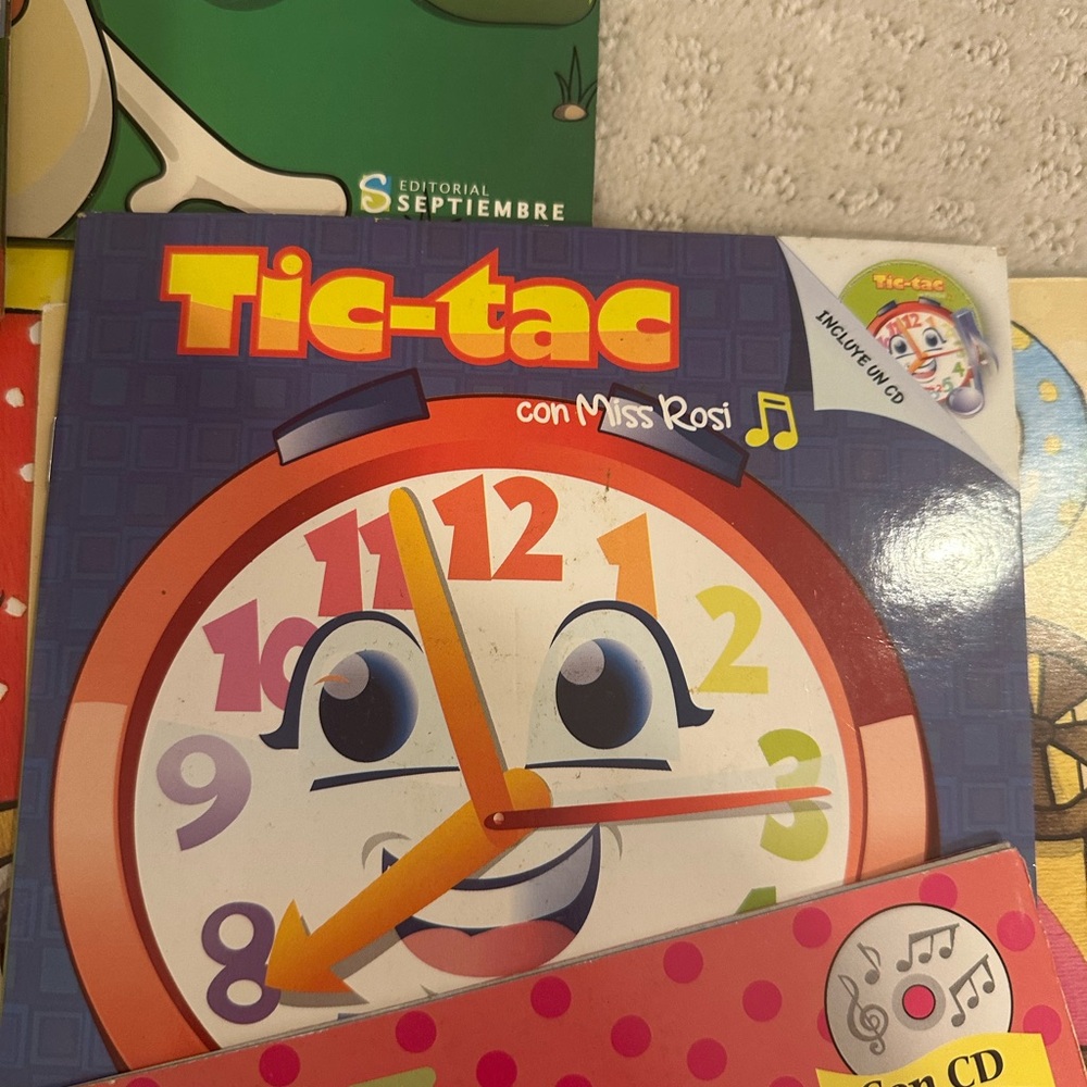 Spanish Books Learning Bundle for Kids W Audio Cd - Picture 2 of 12